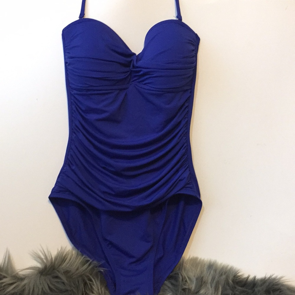 NWOT La Blanca swimsuit